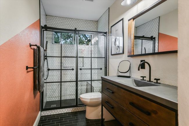 10208 Beard Ave, House other with 3 bedrooms, 3 bathrooms and 2 parking in Austin TX | Image 19