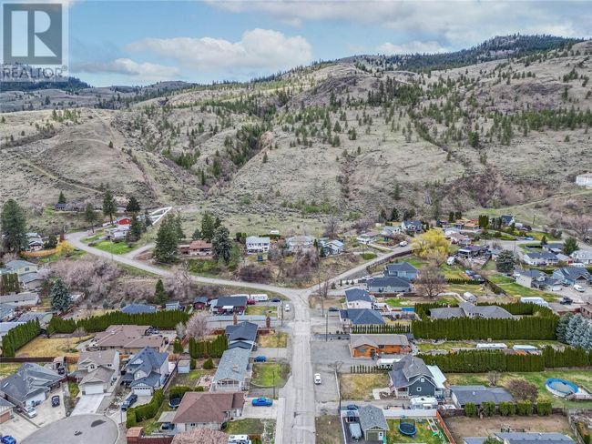 869 Serle Rd, House other with 4 bedrooms, 4 bathrooms and 1 parking in Kamloops BC | Image 11