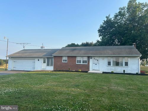 1968 Lehman Rd, CHAMBERSBURG, PA, 17202-9218 | Card Image