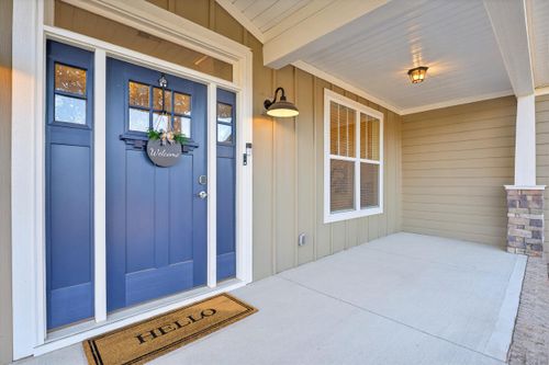 834 Grantwood Cir, Greer, SC, 29651-7360 | Card Image