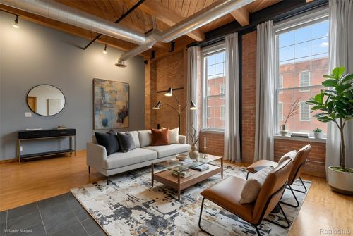 apt-33-200 River Place Dr, Detroit, MI, 48207-4464 | Card Image