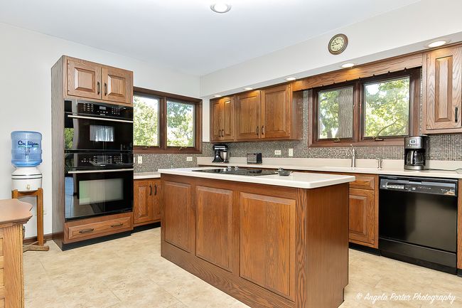 13703 Obrien Rd, House other with 3 bedrooms, 3 bathrooms and 2 parking in Hebron IL | Image 13