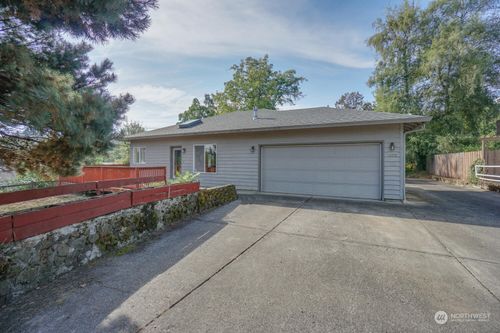 1172 N P Circle, Washougal, WA, 98671 | Card Image