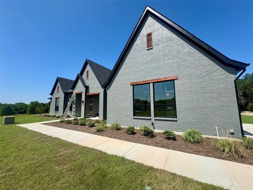 1037 Woodland Rd, Weatherford, TX, 76088-4917 | Card Image