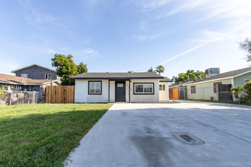 4213 Lucinda Avenue, Keyes, CA, 95328 | Card Image