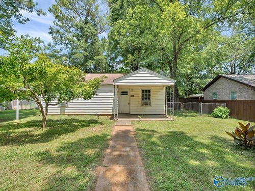 1004 Crestline Road Nw, Huntsville, AL, 35816 | Card Image