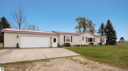 1508 County Road 571 Ne, Kalkaska, MI, 49646-9591 | Card Image