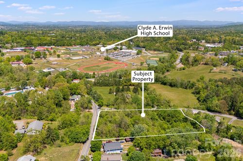 174 Ben Lippen Road, Asheville, NC, 28806 | Card Image