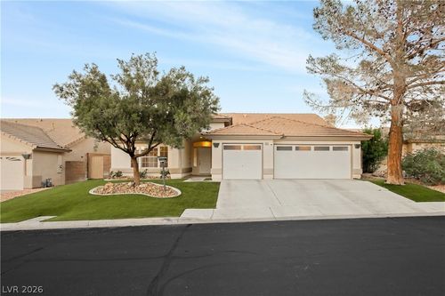 952 Wild West Dr, Henderson, NV, 89002-9429 | Card Image