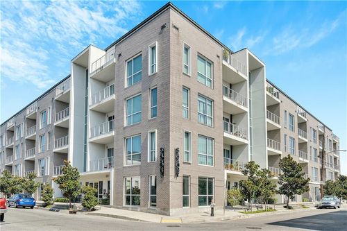 apt-407-900 Bartholomew St, New Orleans, LA, 70117-5468 | Card Image
