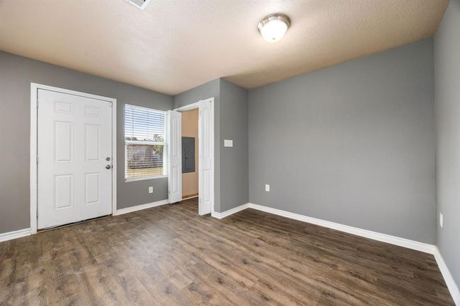 570 County Road 3558, House other with 4 bedrooms, 3 bathrooms and null parking in Cleveland TX | Image 13