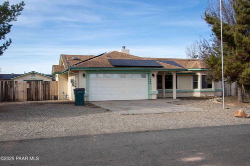 7866 E Siesta Ln, Prescott Valley, AZ, 86314-5555 | Card Image