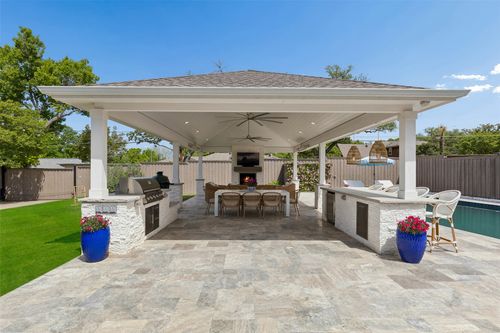 7439 Stonecrest Dr, Dallas, TX, 75254-2746 | Card Image