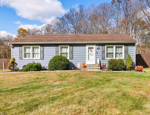 176 New Rd, Montague, NJ, 07827-3418 | Card Image