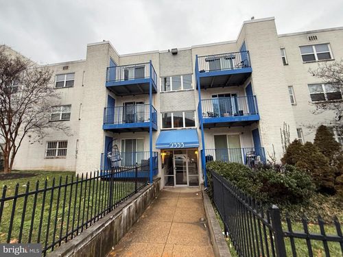 apt-203-2333 16th St Se, WASHINGTON, DC, 20020-4318 | Card Image