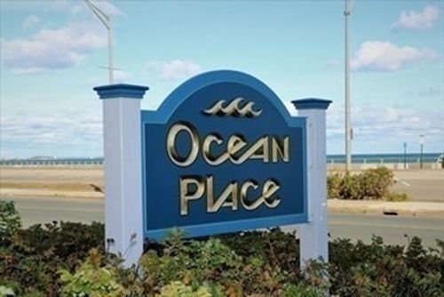 208-121 Nantasket Ave, Hull, MA, 02045-3171 | Card Image