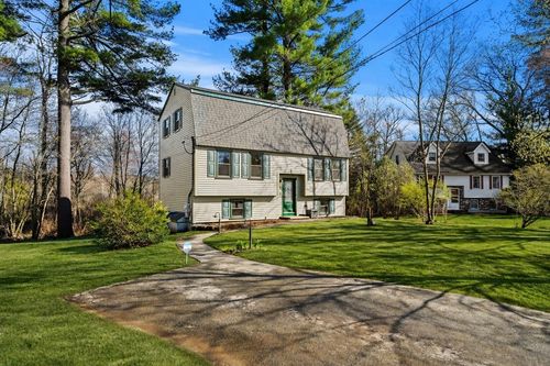 83 Cinnamon Cir, Tewksbury, MA, 01876-2681 | Card Image