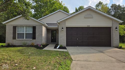 5102 Pike Creek Ln, Indianapolis, IN, 46254-5783 | Card Image