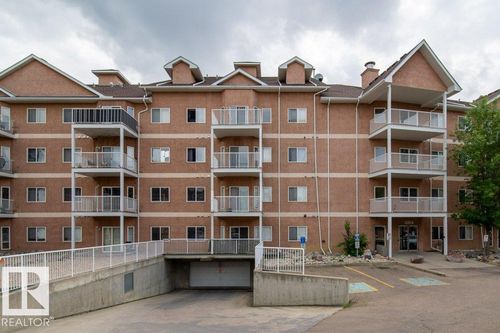 303-4304 139 Ave Nw, Edmonton, AB, T5Y0H6 | Card Image