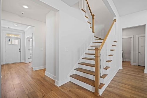 529 Fenwick Dr, woodruff, SC, 29388-8052 | Card Image