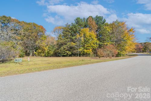 6040 Little Mountain Road, Clover, SC, 29710 | Card Image