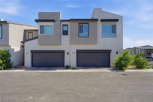 9215 Litvin Street, Las Vegas, NV, 89166 | Card Image