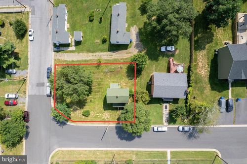 704 Parkview Dr, FRONT ROYAL, VA, 22630-2214 | Card Image