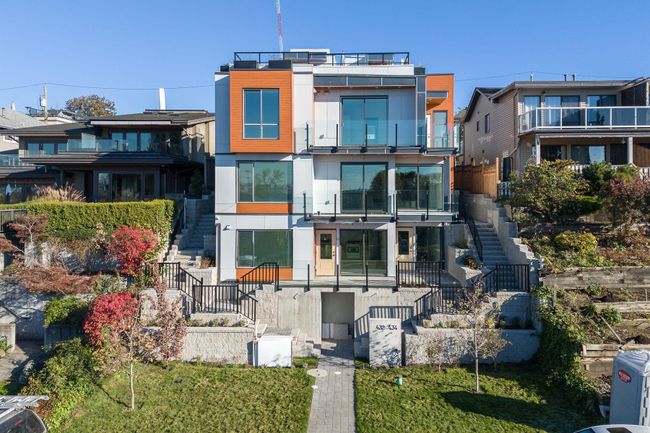 2 - 432 E 1 St Street, Home with 5 bedrooms, 4 bathrooms and 1 parking in North Vancouver BC | Image 35
