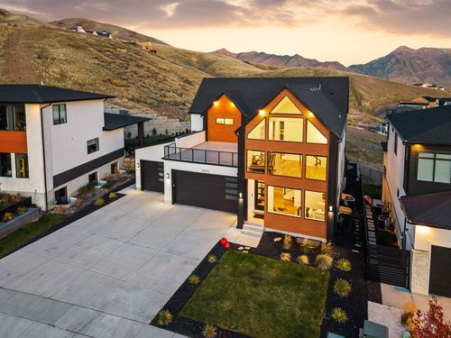 4662 N Autumn View Dr, Lehi, UT, 84048-6875 | Card Image