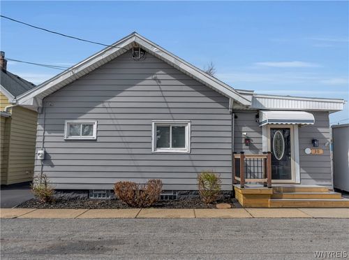 30 Loxley Ct, West Seneca, NY, 14224-2625 | Card Image