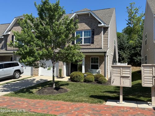 118 Gannaway St, Jamestown, NC, 27282-9701 | Card Image