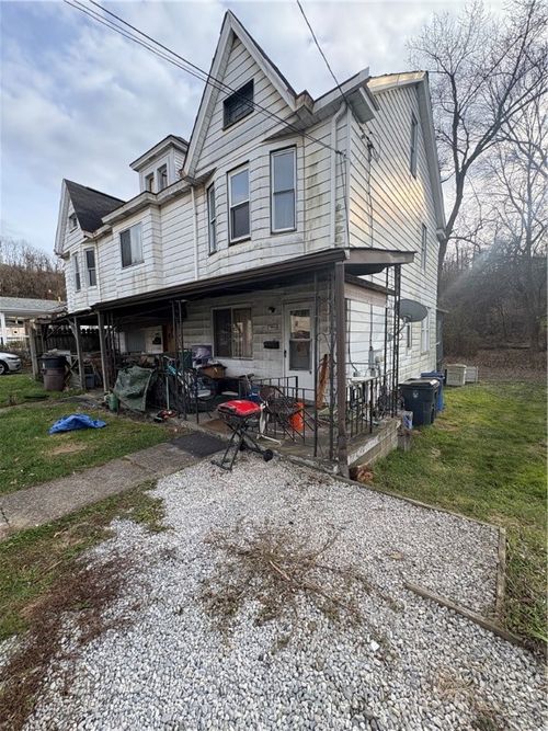 240 Noblestown Rd, Carnegie, PA, 15106-1304 | Card Image