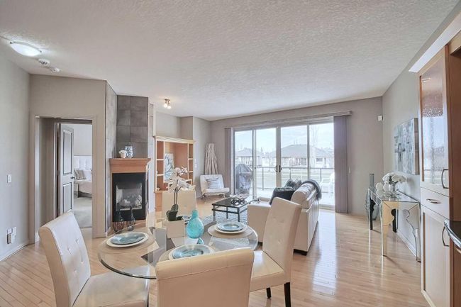 135 Everglade Way Sw, Home with 2 bedrooms, 2 bathrooms and 4 parking in Calgary AB | Image 13