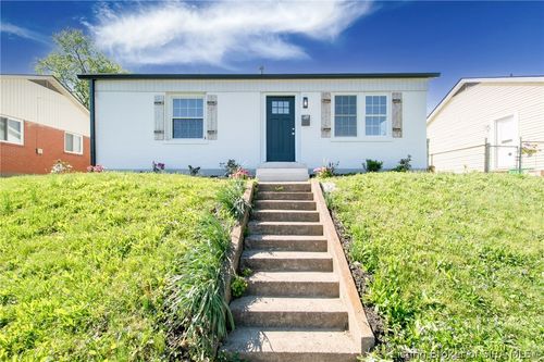 2127 Beech Grove Ave, New Albany, IN, 47150-1524 | Card Image