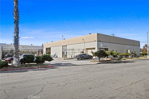 11007 Forest Pl, Santa Fe Springs, CA, 90670-3935 | Card Image