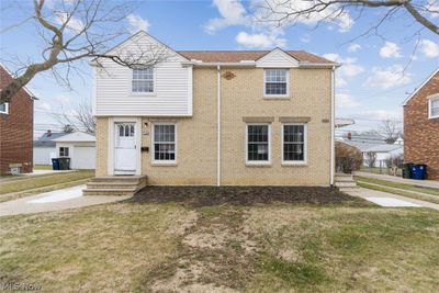 4600/4602 Roadoan Road, Home with 4 bedrooms, 4 bathrooms and null parking in Brooklyn OH | Image 1