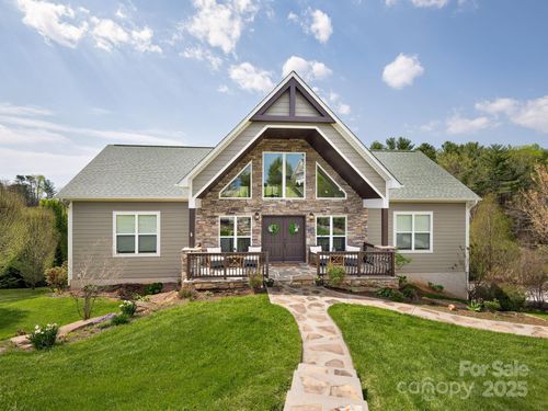 29 Enchanted Oak Ln, Alexander, NC, 28701-0019 | Card Image