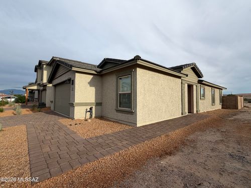 10443 W Guildford Lane, Marana, AZ, 85653 | Card Image