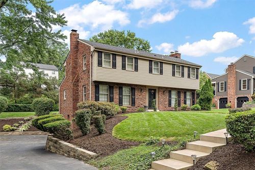 1810 Tyris Dr, Pittsburgh, PA, 15241-2647 | Card Image