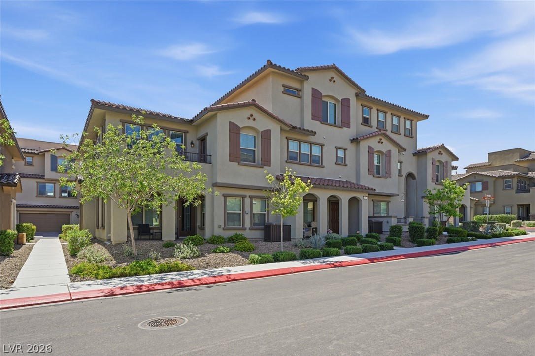 Residential in Las Vegas 4