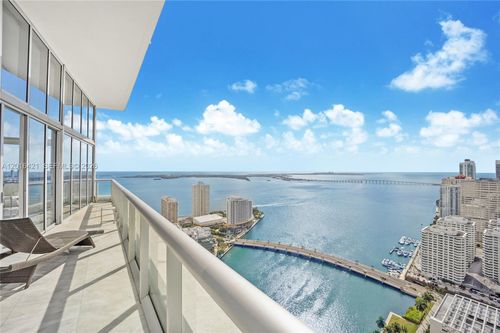 4101-495 Brickell Ave, Miami, FL, 33131 | Card Image