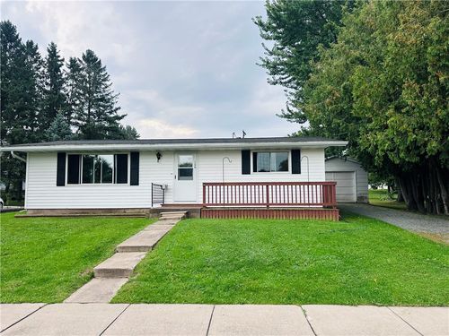 106 E Lawrence St, Thorp, WI, 54771-9200 | Card Image
