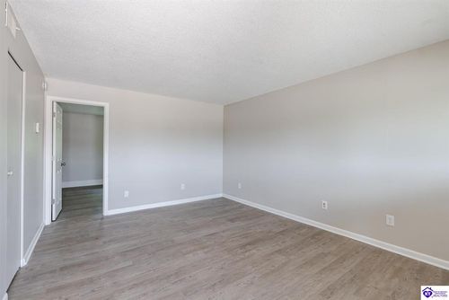 19-209 N Woodland Drive, Radcliff, KY, 40160 | Card Image