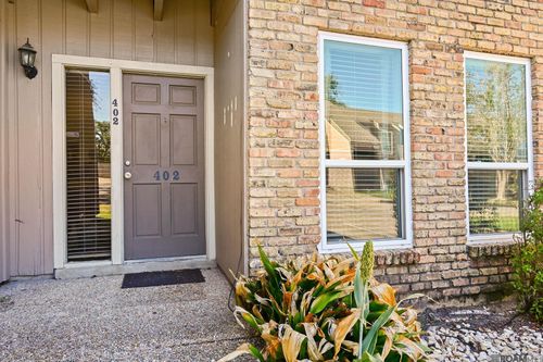 402-8155 Jefferson Highway Highway, Baton Rouge, LA, 70809 | Card Image