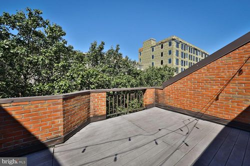 215 N 23rd Street, PHILADELPHIA, PA, 19103 | Card Image