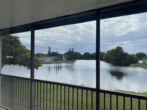 210-9920 Nw 68th Pl, Tamarac, FL, 33321-3321 | Card Image