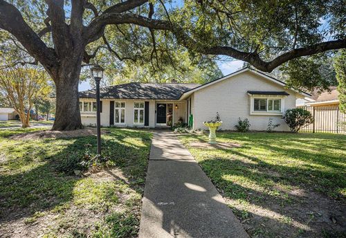 18334 Hereford Lane, Nassau Bay, TX, 77058 | Card Image