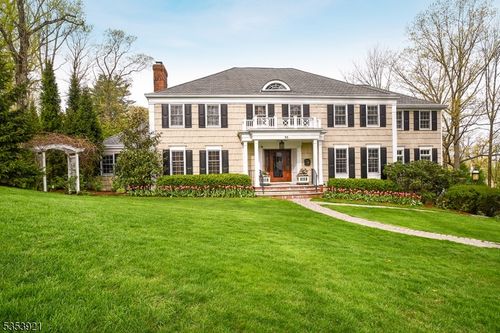 35 Colt Rd, Summit, NJ, 07901-3004 | Card Image