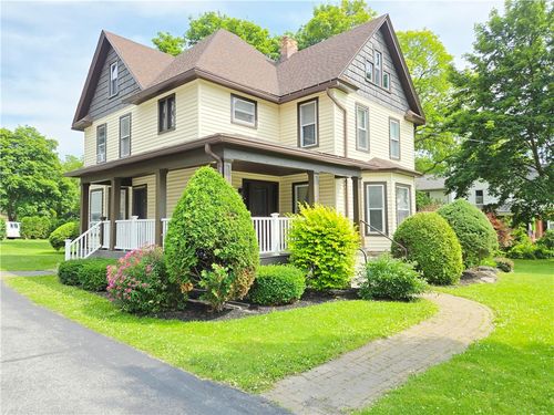 3224 E Henrietta Rd, Henrietta, NY, 14467-9795 | Card Image