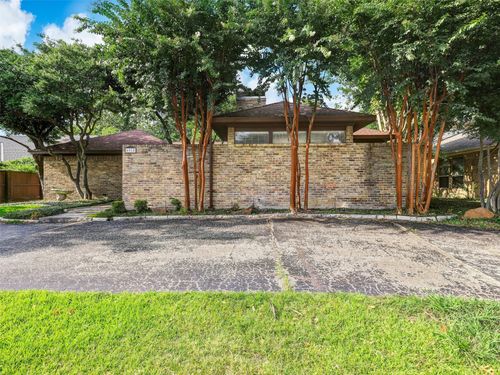 6915 Clearhaven Dr, Dallas, TX, 75248-4150 | Card Image